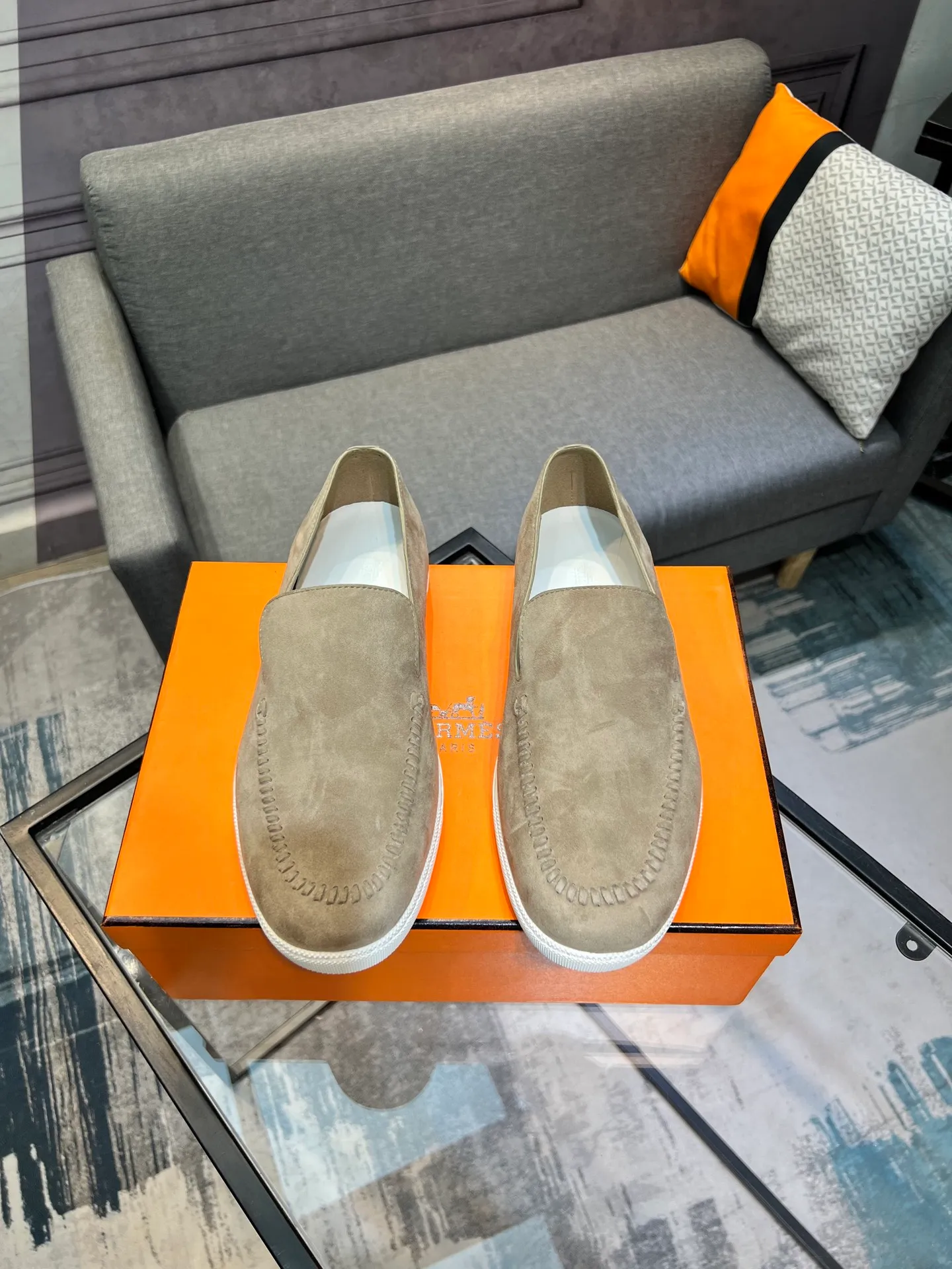 Men's shoes 💰700 [HERMES] Hermès - High-end quality original order 🔍🔍 - Upper: 🔝 cowhide suede splicing design - Inner lining: imported mixed sheepskin - Outsole: TPR foam · Rubber: two-color combined molding outsole - Super high quality control · Fine workmanship: highlighted (high-end, luxury, grade) -Size: 38-44 (45, 46, can be customized)
